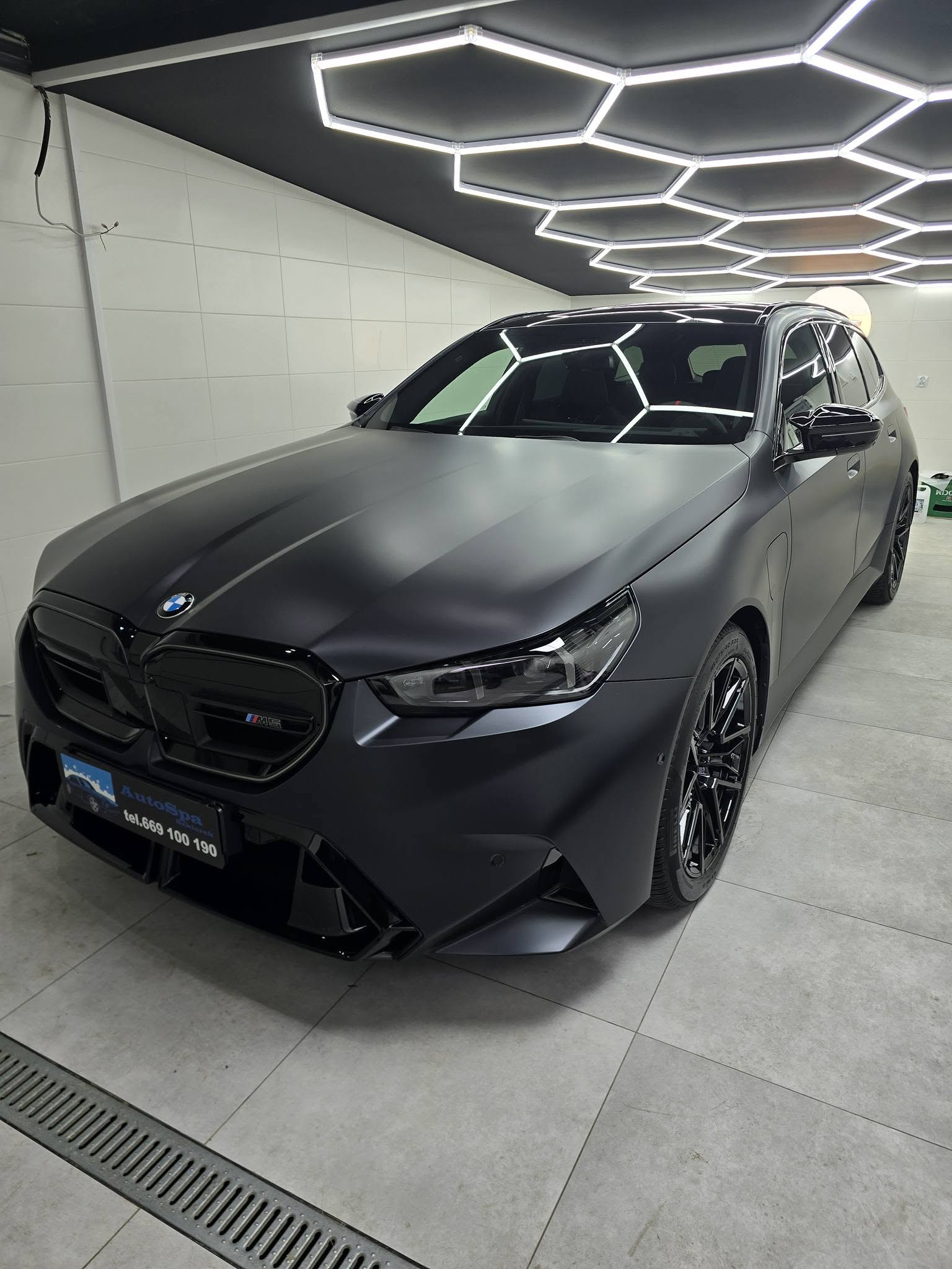 BMW M5 